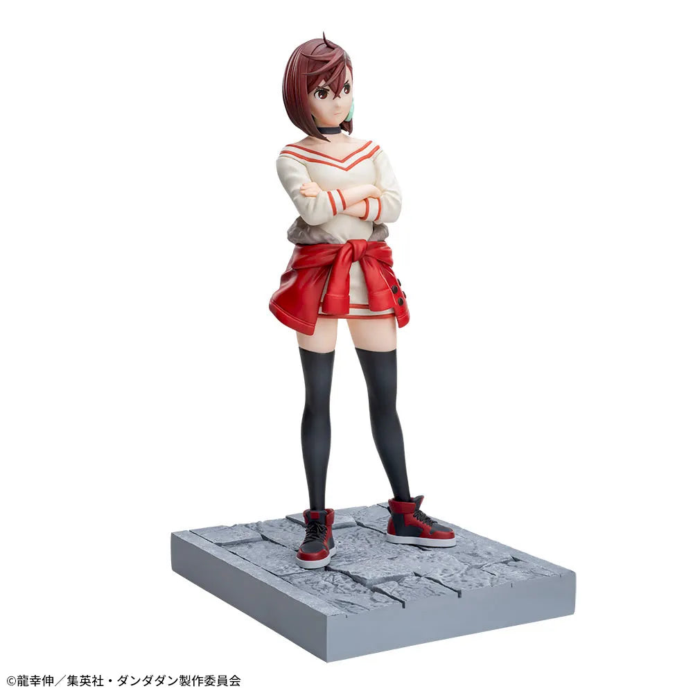 Momo Ayase Versão Casual Luminasta Sega Action Figure