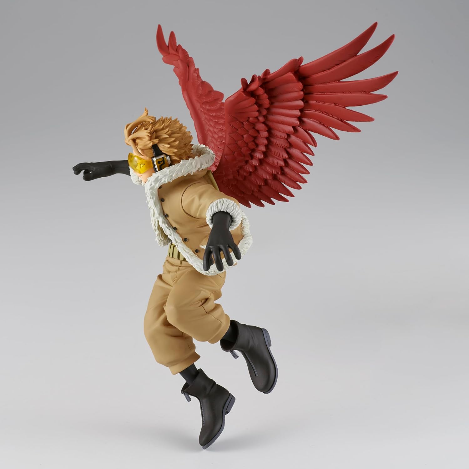 Hawks The Amazing Heroes Vol. 24 Bandai Banpresto Action Figure