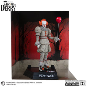 Pennywise Welcome to Derry Movie Maniacs Gold Label McFarlane Toys Action Figure