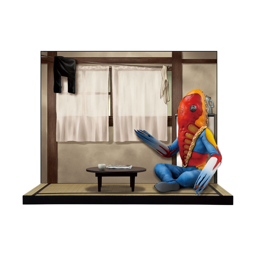 Metron Seijin Revible Moment Ichiban Kuji Action Figure